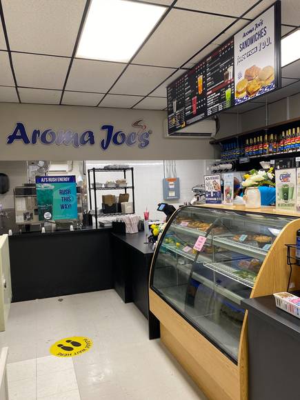 walk up counter aroma joes in manchester new hampshire
